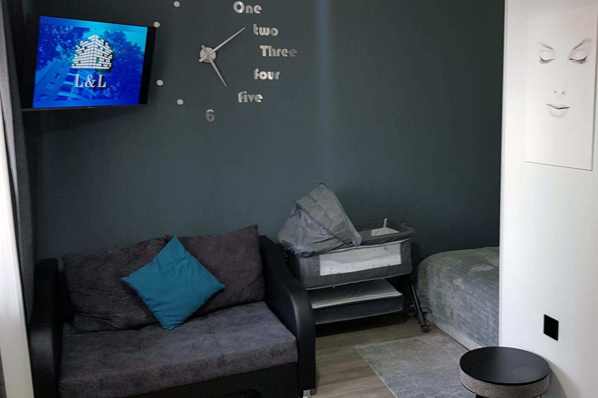 L&L. Apartment Yerevan Bagian luar foto